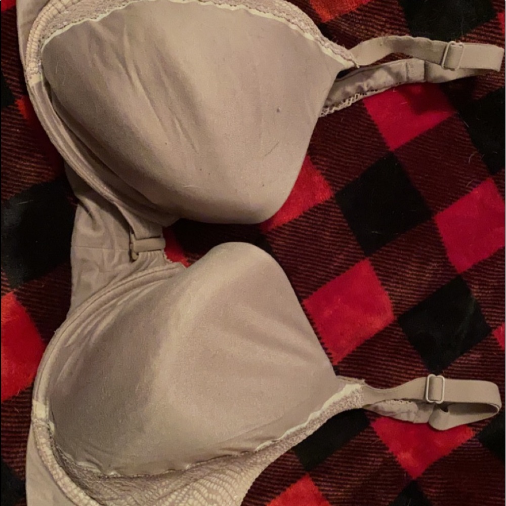 Victoria’s Secret Front Close Bra